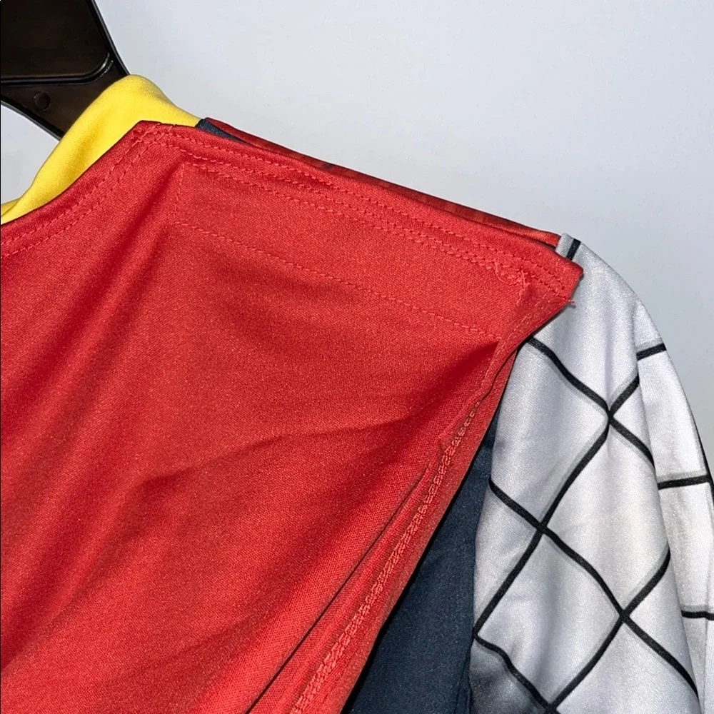 NWT Marvel Thor Superhero Costume - Red, Gray, Yellow T-Shirt with Cape - Picture 5 of 6